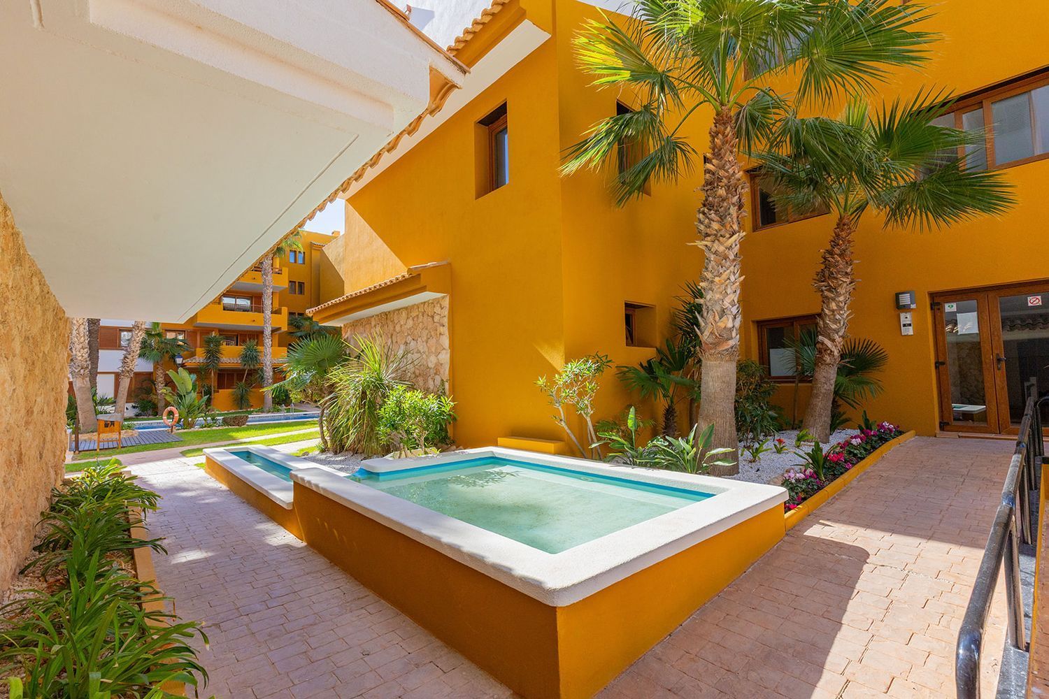 2 Bed, 2 Bath, ApartmentFor Sale, Torrevieja, Alicante