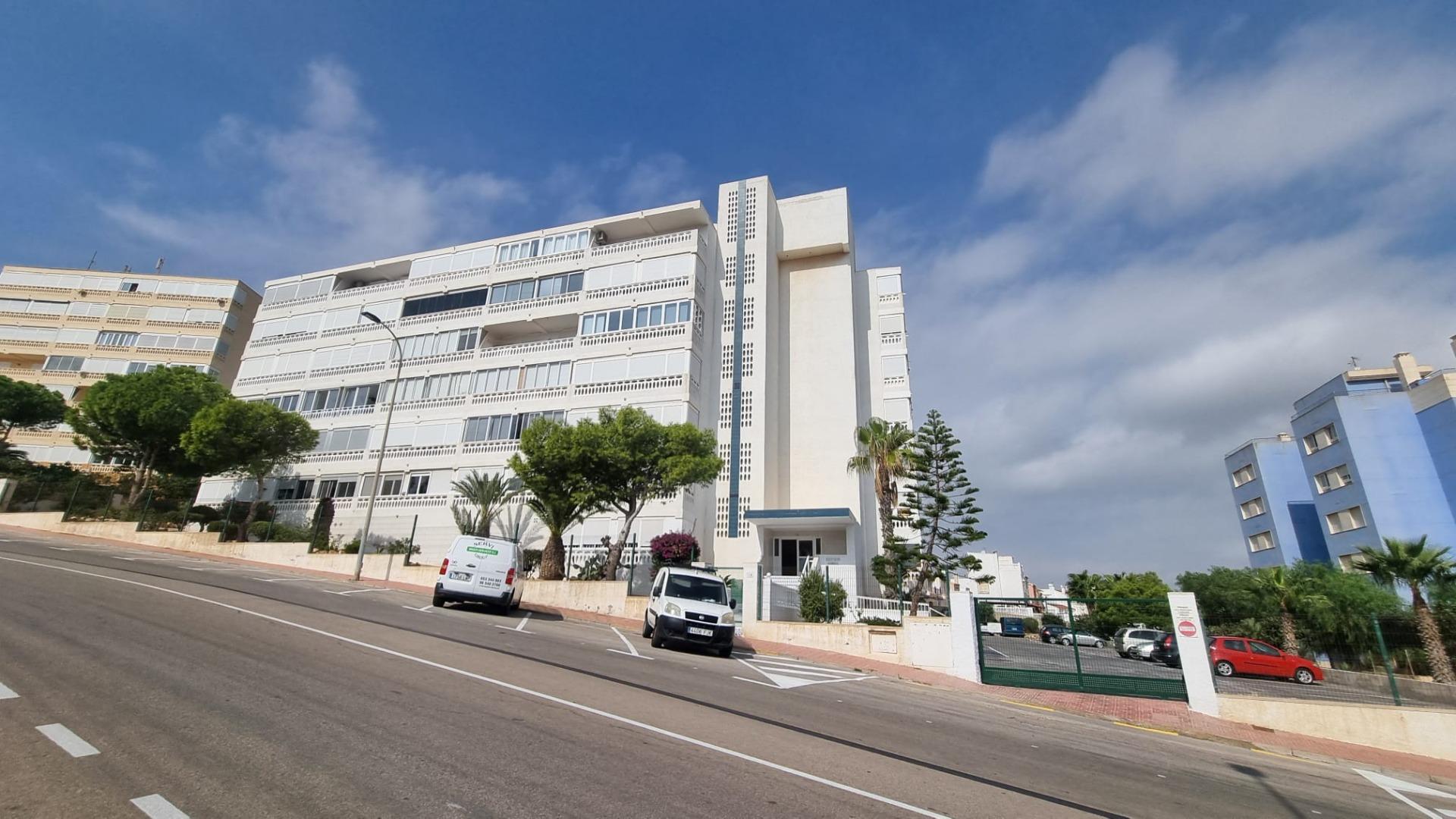 1 Bed, 1 Bath, ApartmentFor Sale, Torrevieja, Alicante
