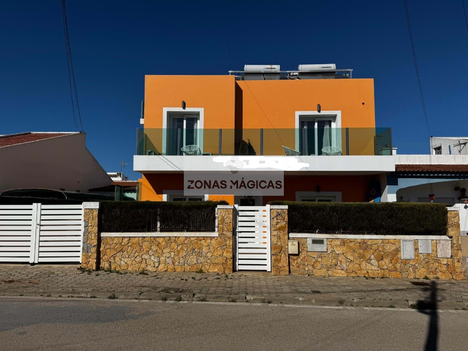 8 Bed, 9 Bath, HouseFor Sale, Vila do Bispo, Faro, 8650-317