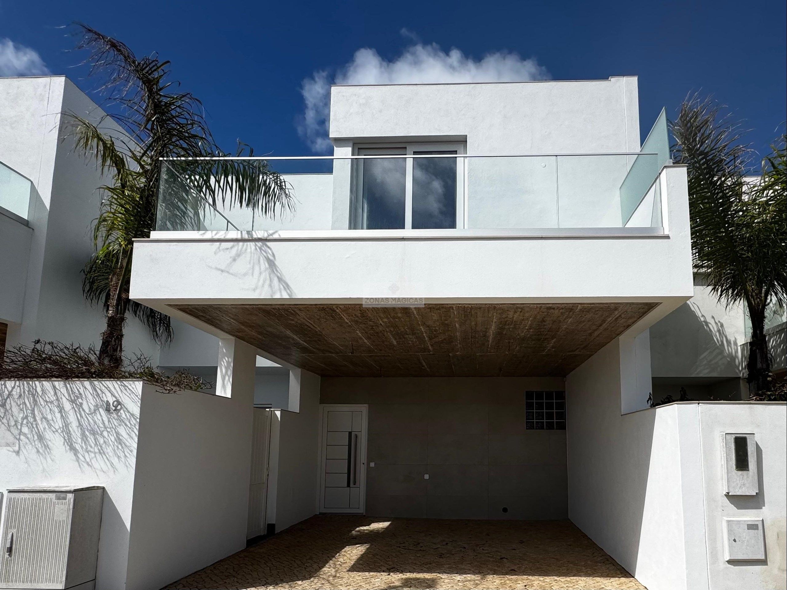 3 Bed, 4 Bath, HouseFor Sale, Vila do Bispo, Faro, 8650-361