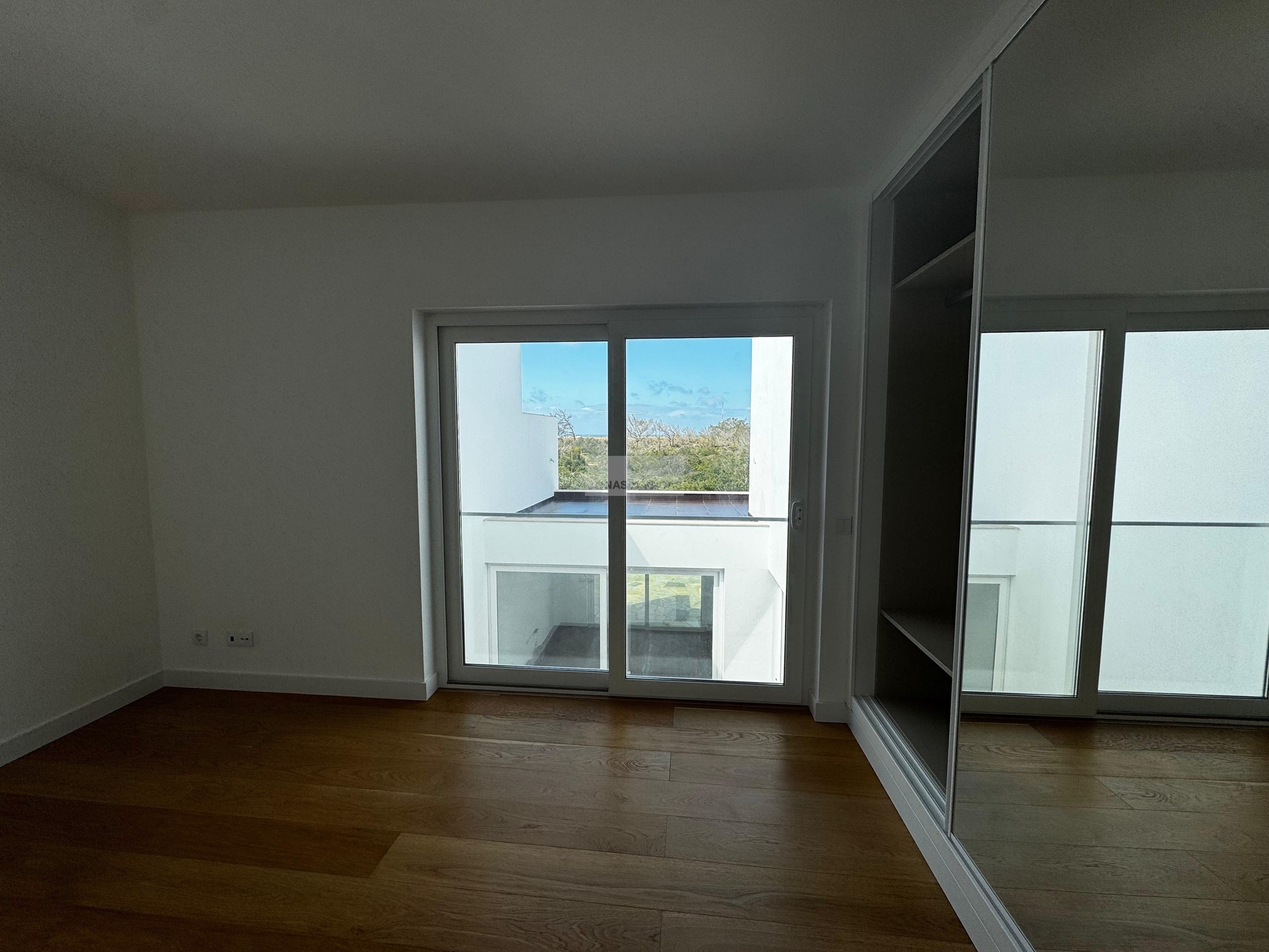 3 Bed, 4 Bath, HouseFor Sale, Vila do Bispo, Faro, 8650-361