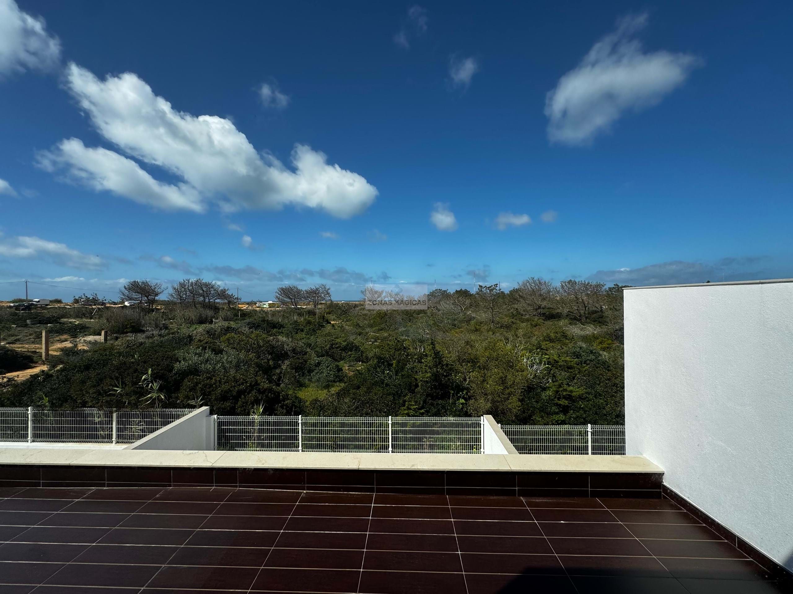 3 Bed, 4 Bath, HouseFor Sale, Vila do Bispo, Faro, 8650-361