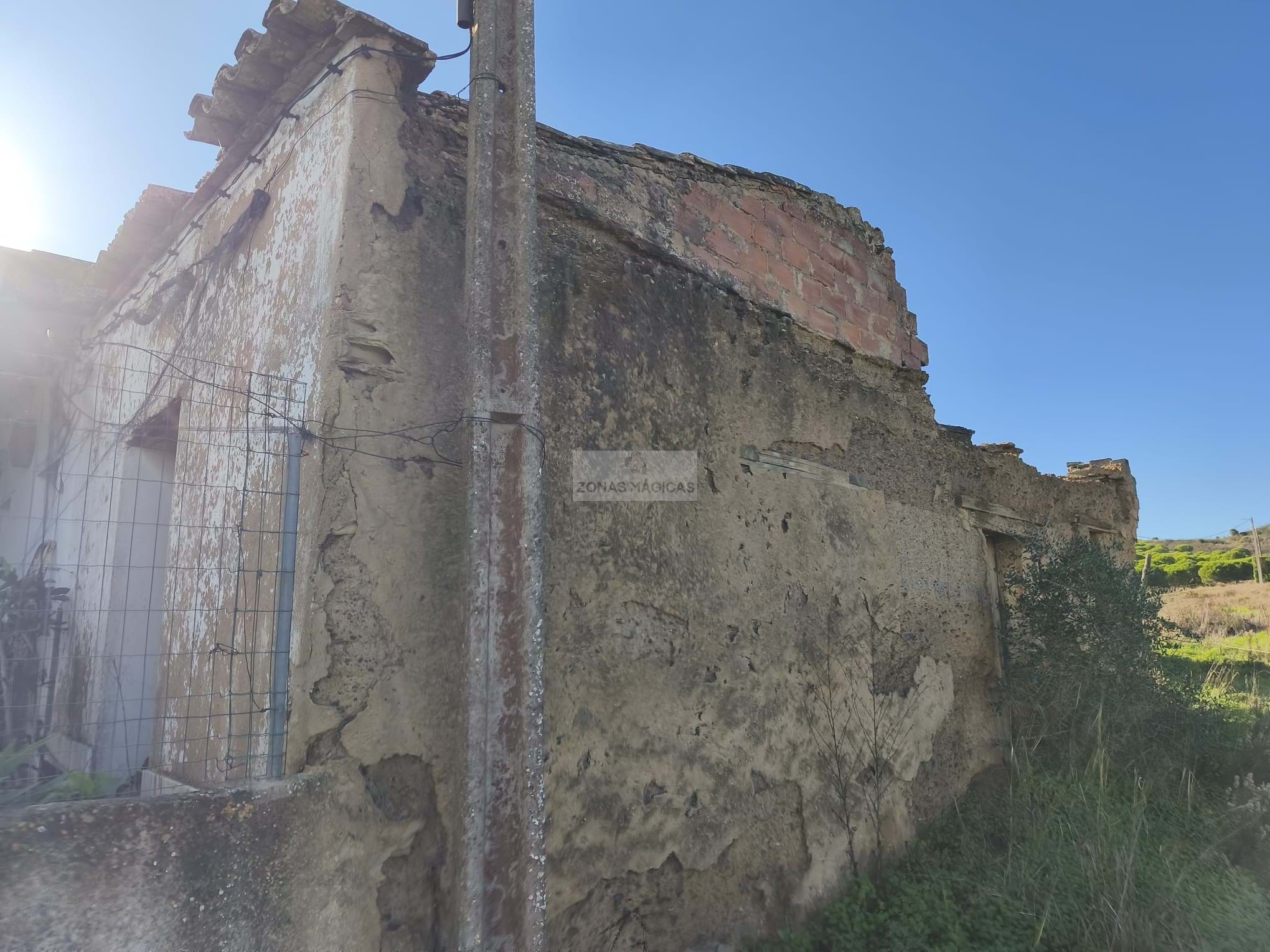 4 Bed, 1 Bath, HouseFor Sale, Lagos, Faro, 8600-069