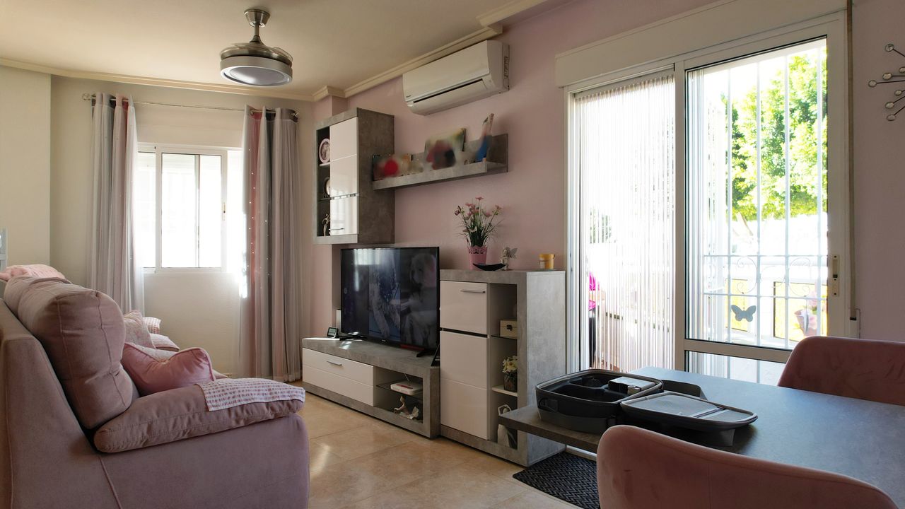 2 Bed, 1 Bath, ApartmentFor Sale, Rojales, Alicante
