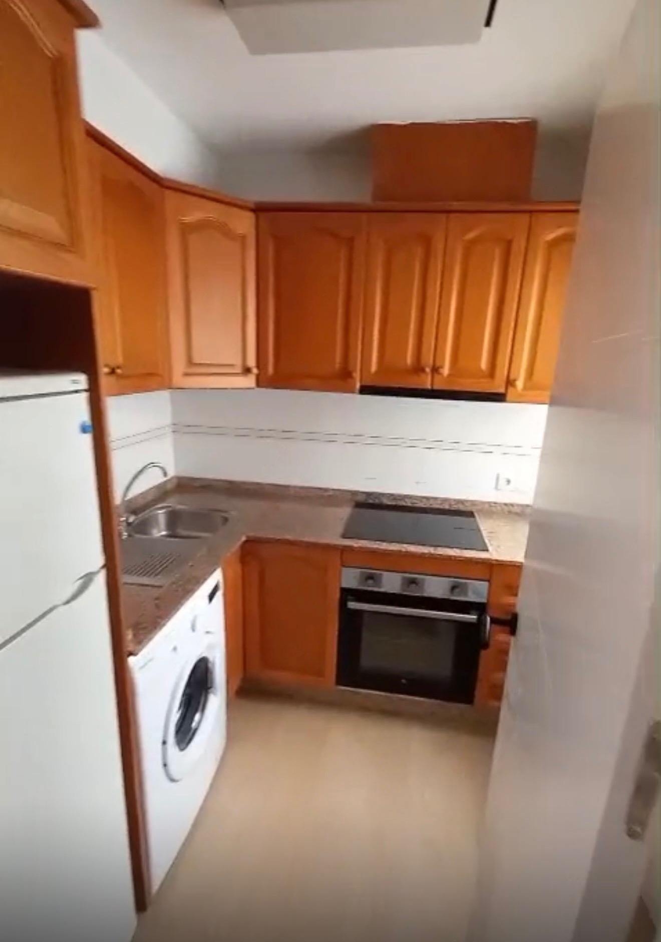 1 Bed, 1 Bath, ApartmentFor Sale, Guardamar Del Segura, Alicante
