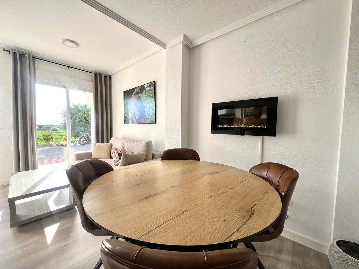 3 Bed, 2 Bath, HouseFor Sale, Los Alcazares, Murcia