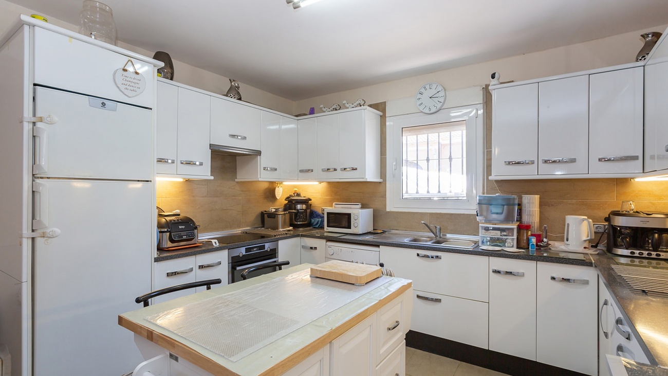 6 Bed, 6 Bath, HouseFor Sale, Torrevieja, Alicante