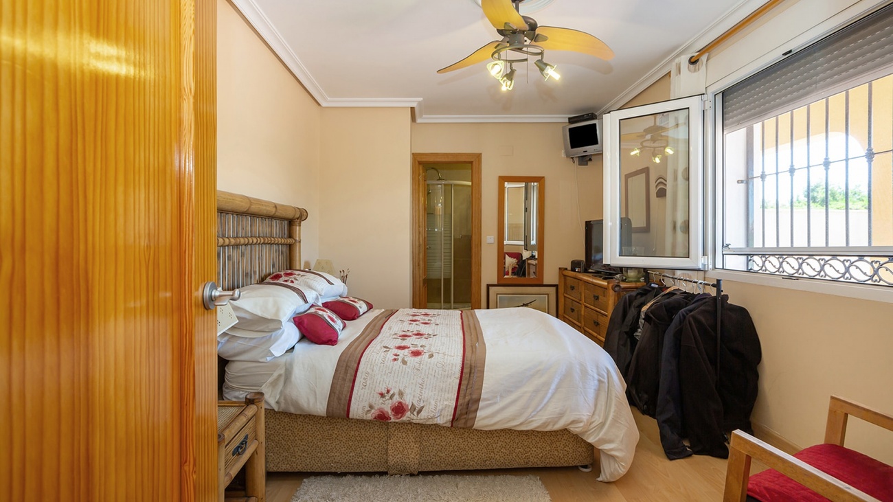 6 Bed, 6 Bath, HouseFor Sale, Torrevieja, Alicante