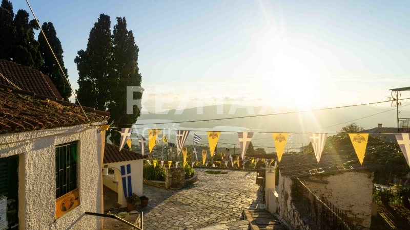 3 Bed, 1 Bath, HouseFor Sale, Center, Portaria, Magnesia