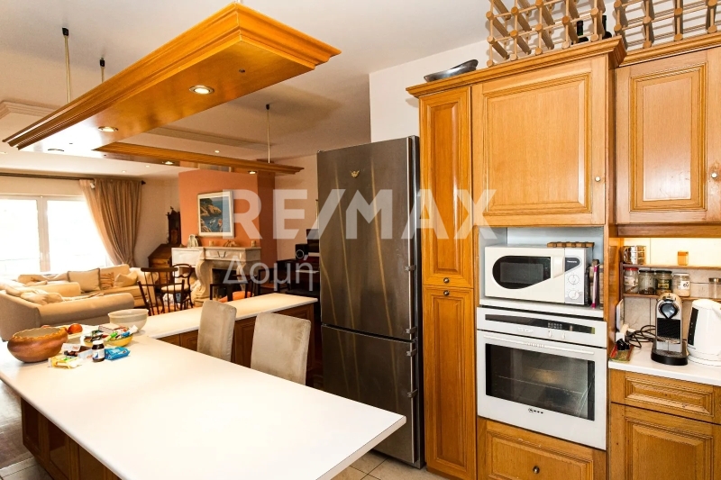 3 Bed, 1 Bath, ApartmentFor Sale, Alsos Ktimatos Siggrou, Marousi, Athens - North