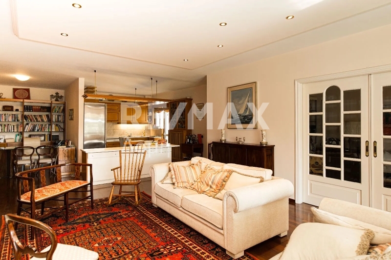 3 Bed, 1 Bath, ApartmentFor Sale, Alsos Ktimatos Siggrou, Marousi, Athens - North