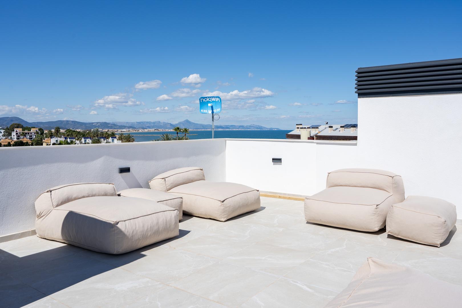 3 Bed, 2 Bath, ApartmentFor Sale, Denia, Alicante