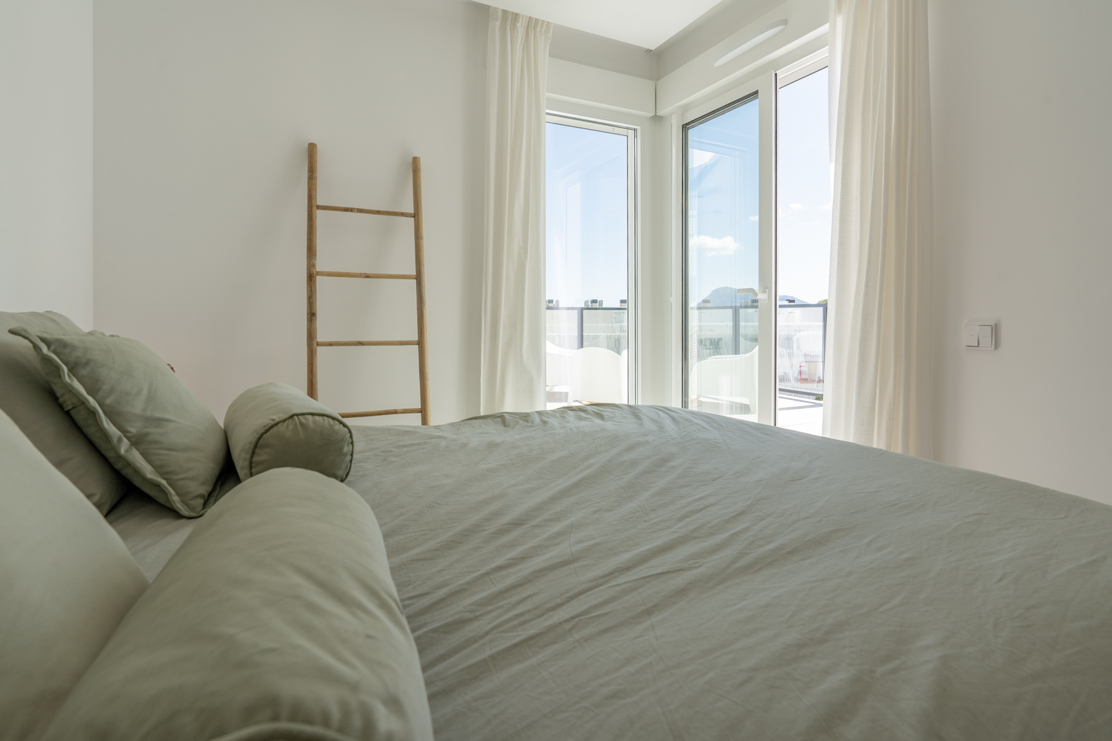 3 Bed, 2 Bath, ApartmentFor Sale, Denia, Alicante