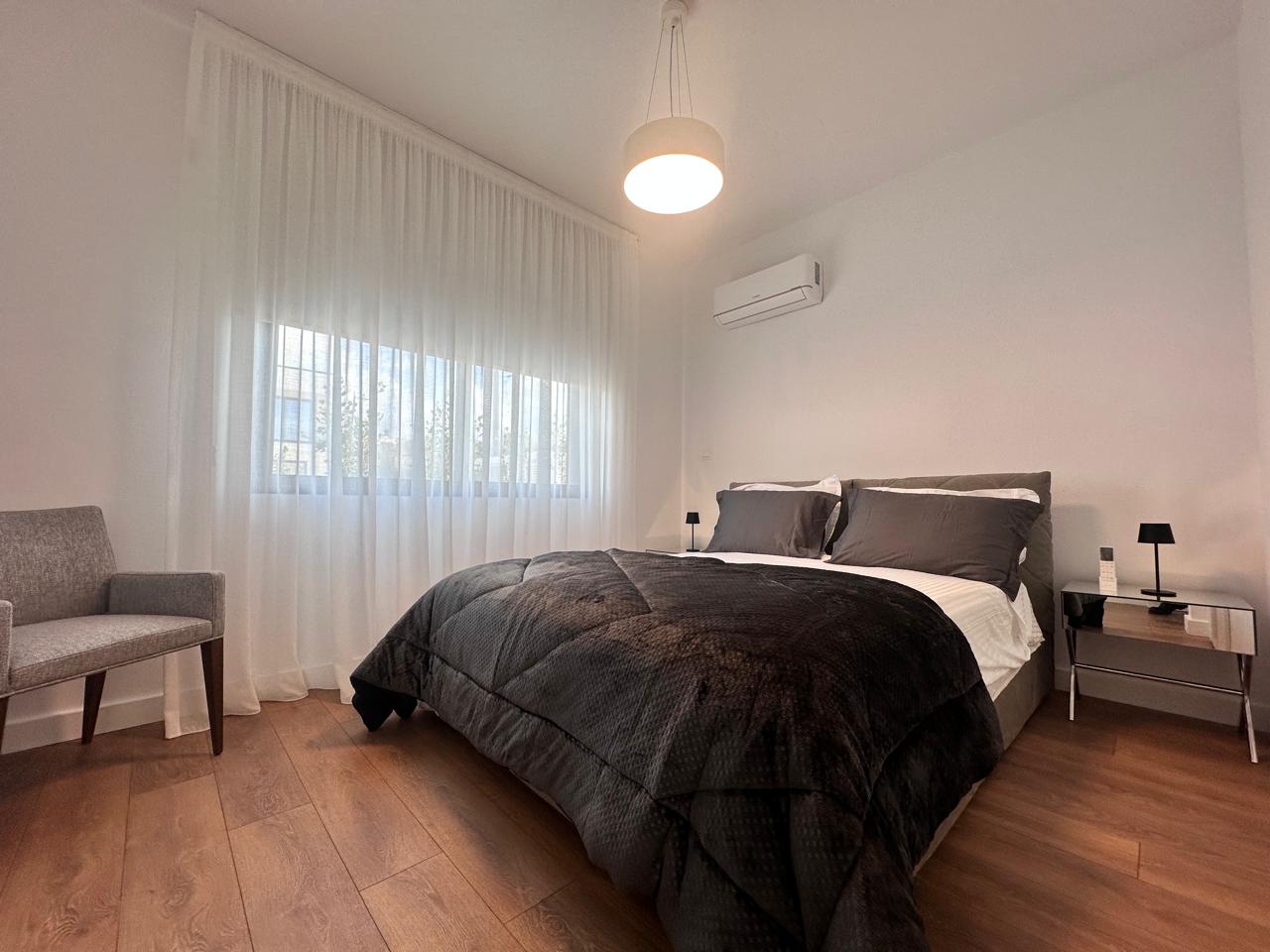 4 Bed, 3 Bath, HouseFor Sale, Paphos, Paphos