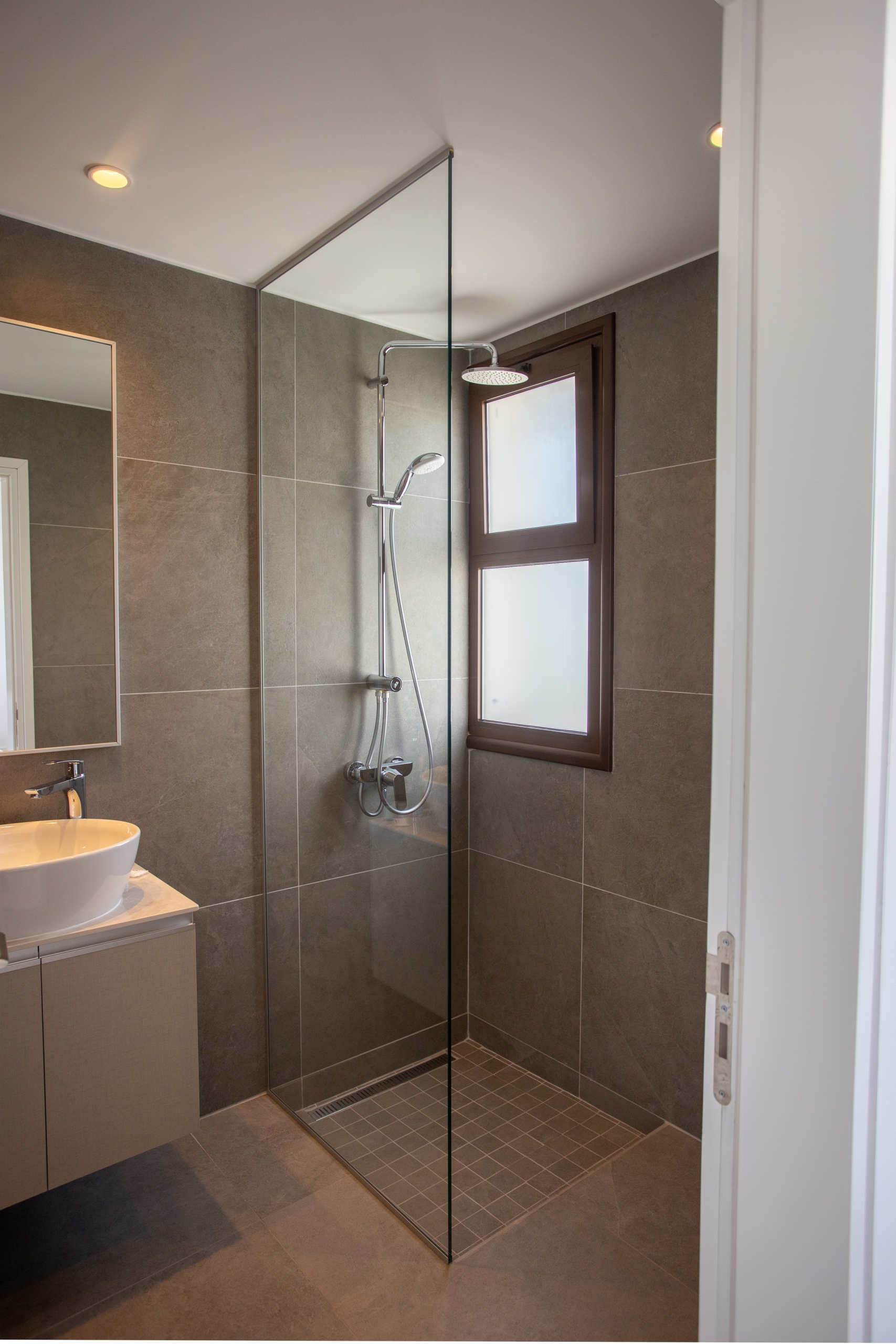 5 Bed, 4 Bath, HouseFor Sale, Famagusta, Famagusta