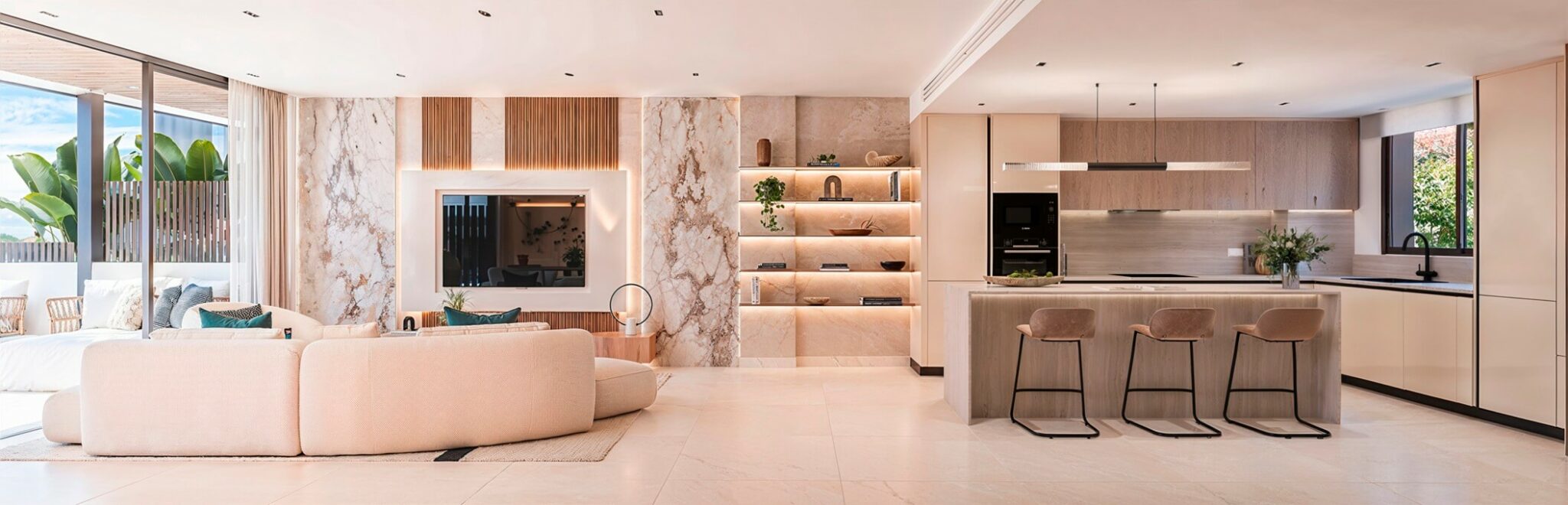 3 Bed, 2 Bath, ApartmentFor Sale, Estepona, Malaga