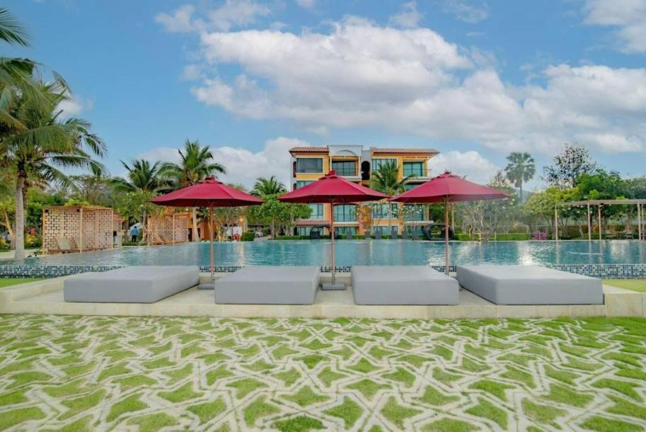 3 Bath, ApartmentFor Sale, Central - Hua Hin, Prachuap Khiri Khan