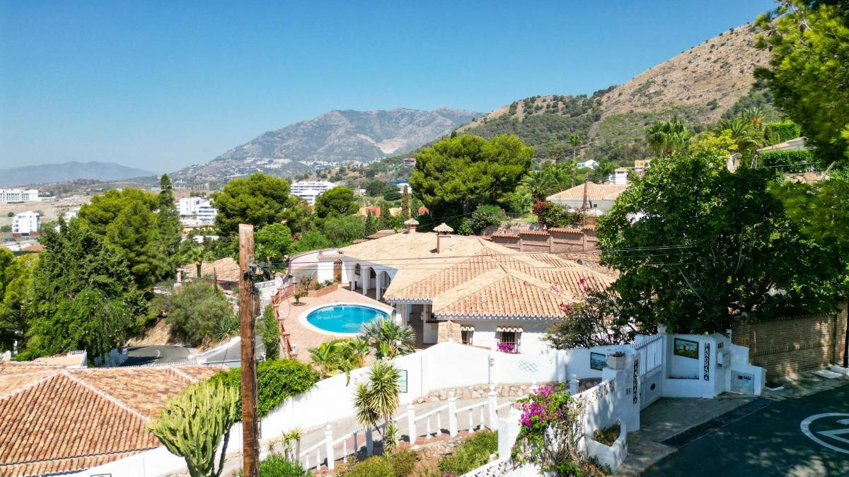 5 Bed, 5 Bath, HouseFor Sale, Benalmadena, Costa del Sol