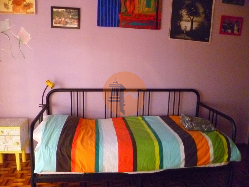 3 Bed, 1 Bath, ApartmentFor Sale, Faro, Faro