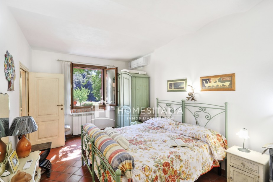 3 Bed, 4 Bath, HouseFor Sale, Sassetta, Livorno, Tuscany