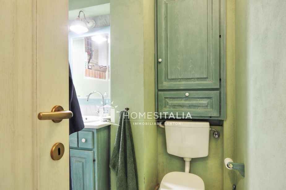3 Bed, 4 Bath, HouseFor Sale, Sassetta, Livorno, Tuscany