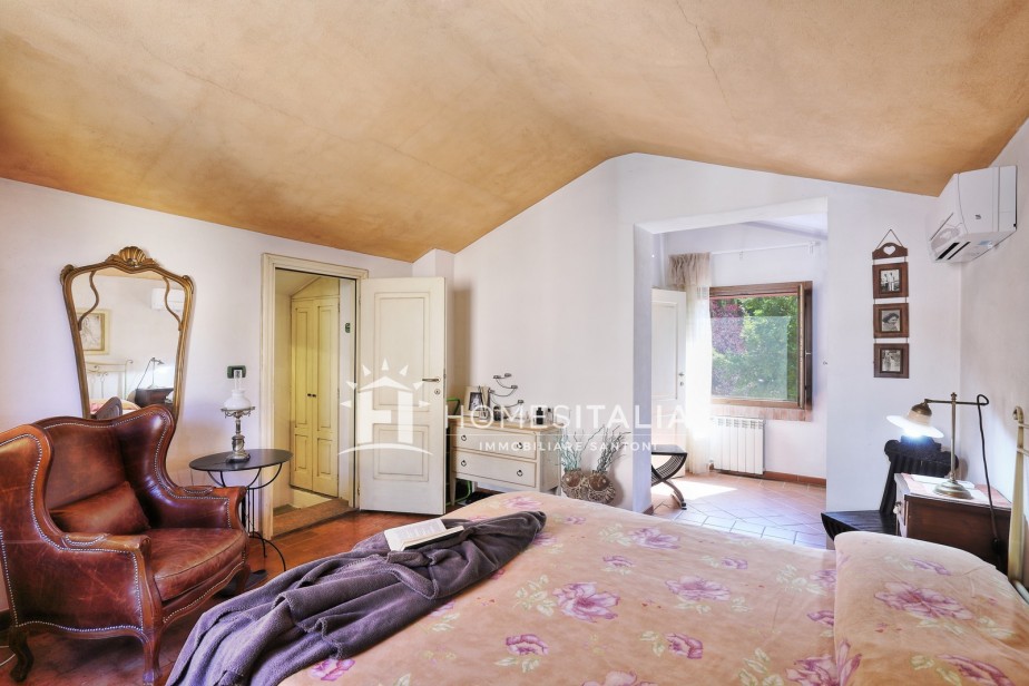 3 Bed, 4 Bath, HouseFor Sale, Sassetta, Livorno, Tuscany