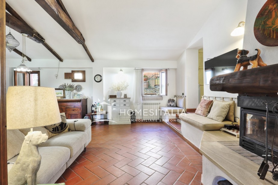 3 Bed, 4 Bath, HouseFor Sale, Sassetta, Livorno, Tuscany