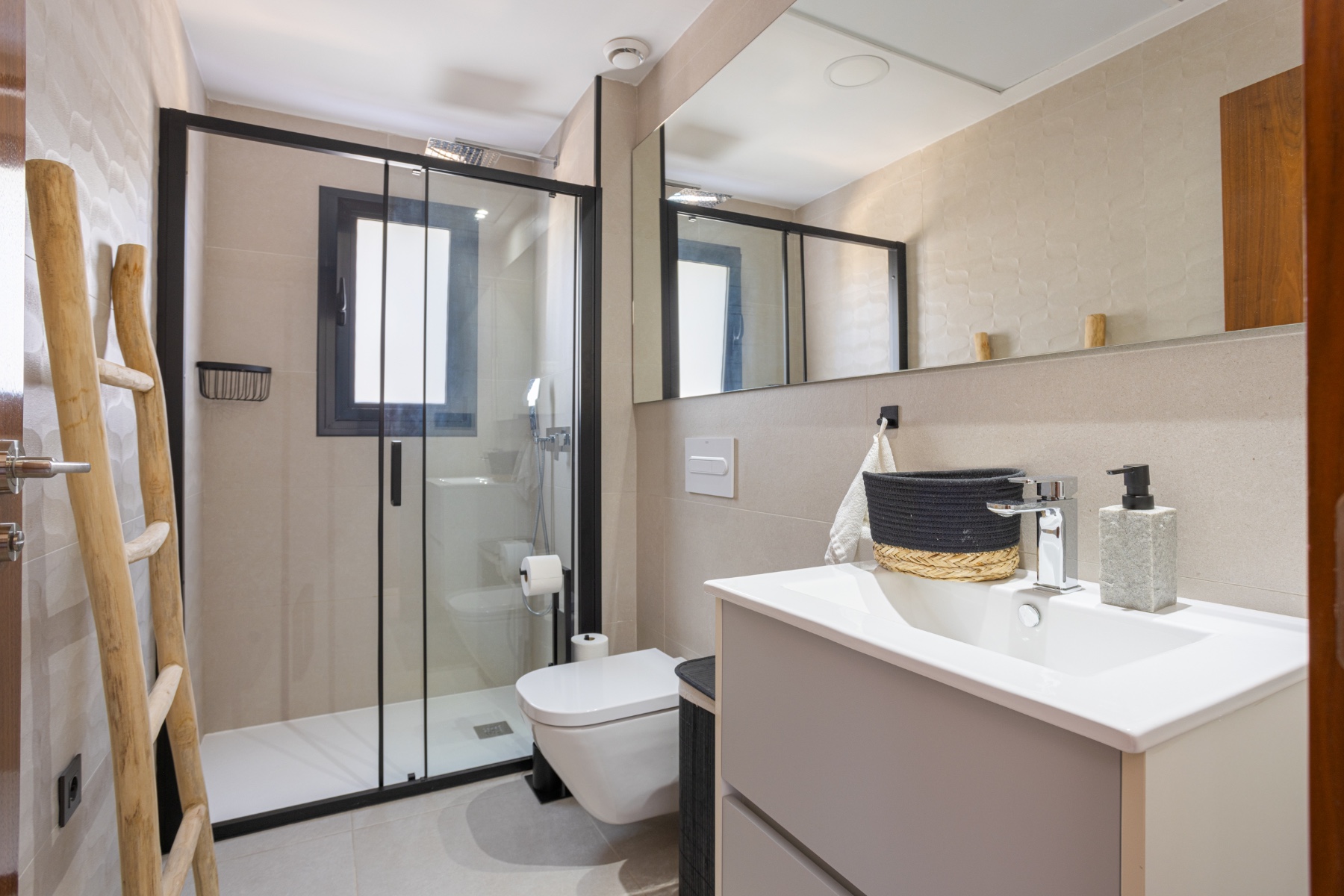 4 Bed, 3 Bath, HouseFor Sale, Ciudad Quesada, Alicante