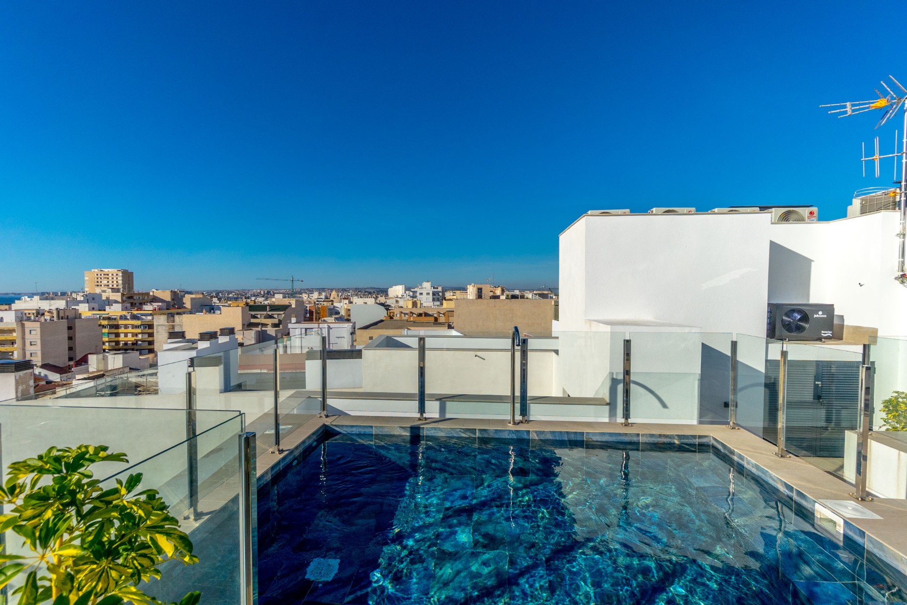 2 Bed, 2 Bath, ApartmentFor Sale, Torrevieja, Alicante