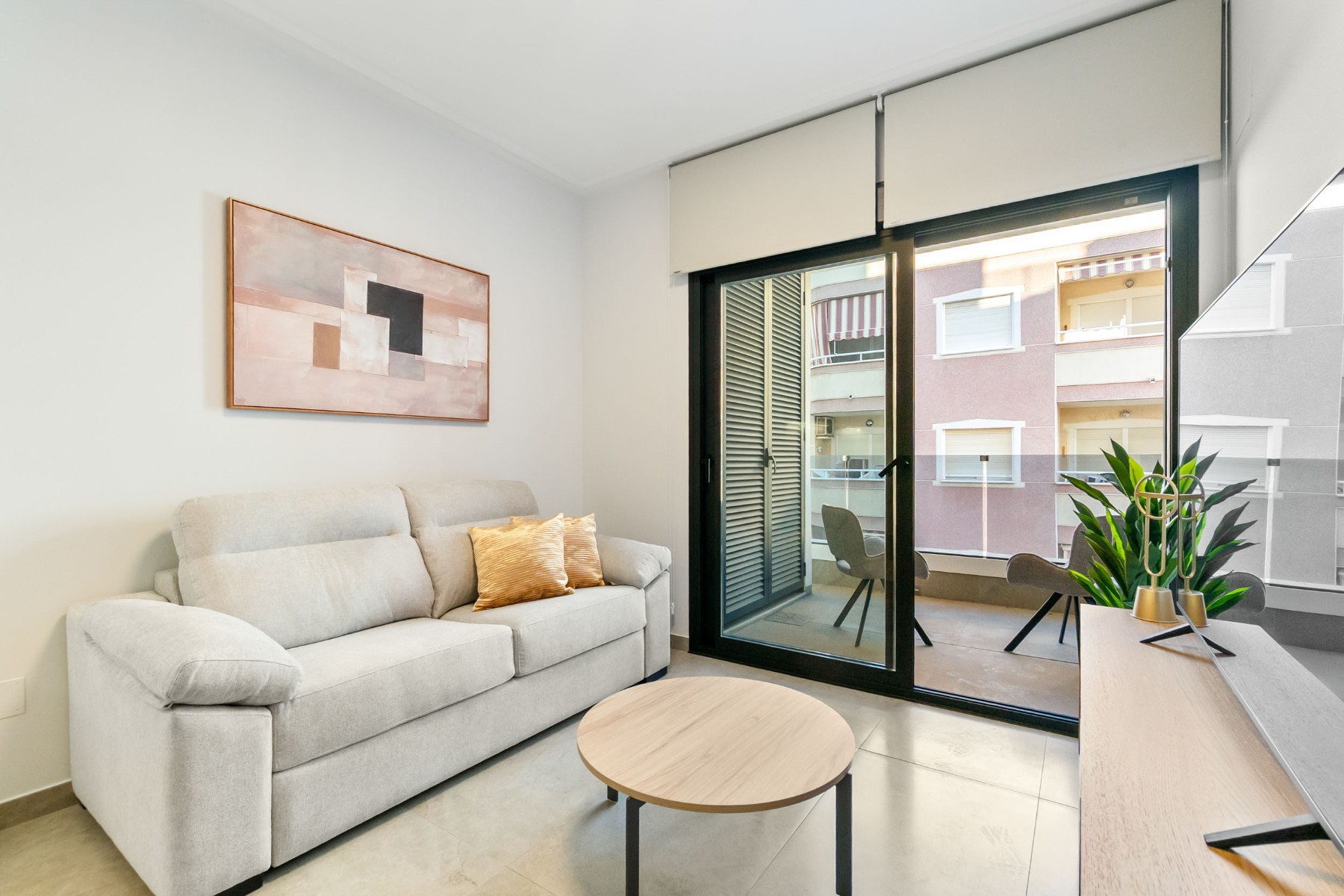 2 Bed, 2 Bath, ApartmentFor Sale, Torrevieja, Alicante