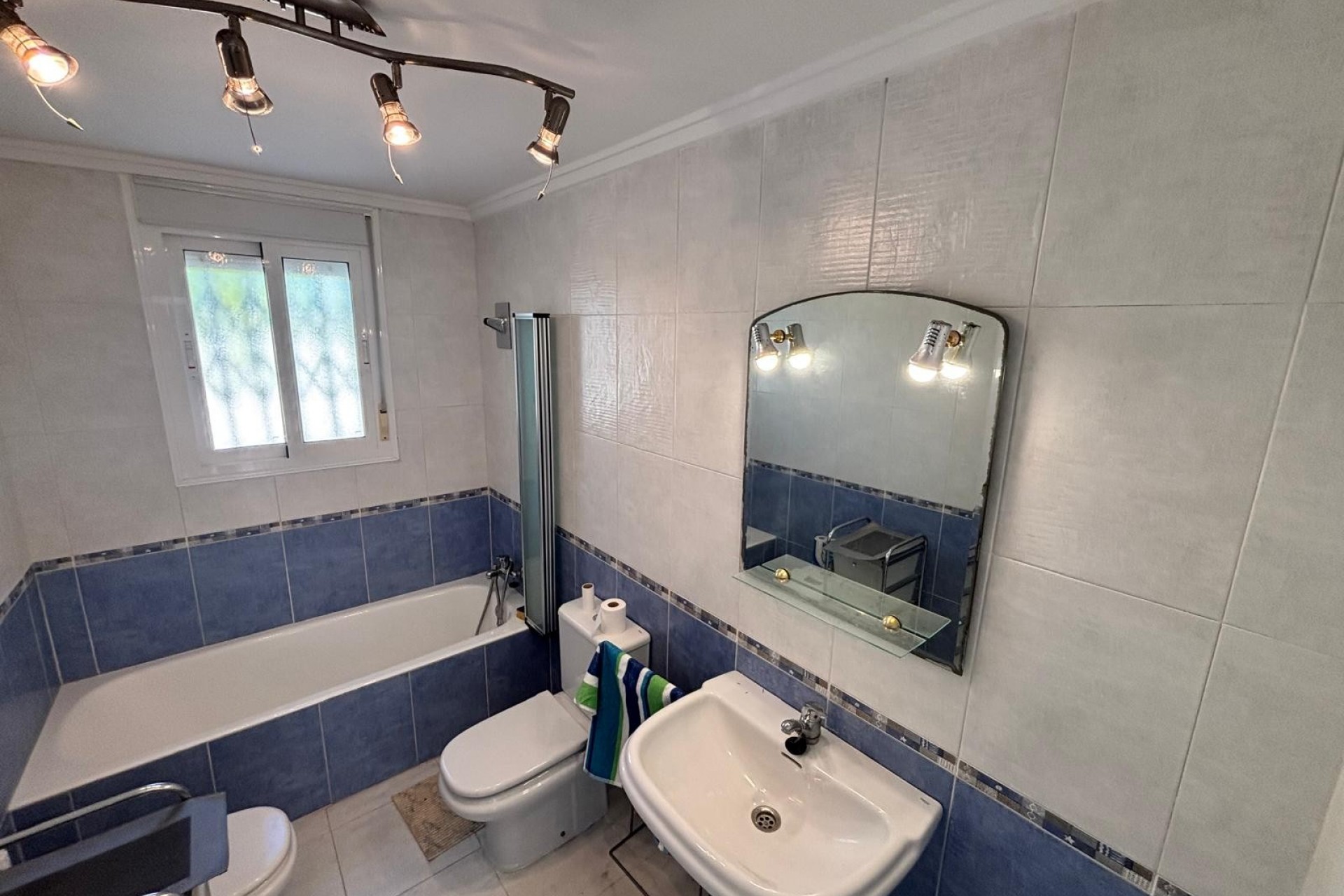 Ciudad Quesada, Alicante, 5 Bedrooms Bedrooms, ,3 BathroomsBathrooms,For Sale,6413Q