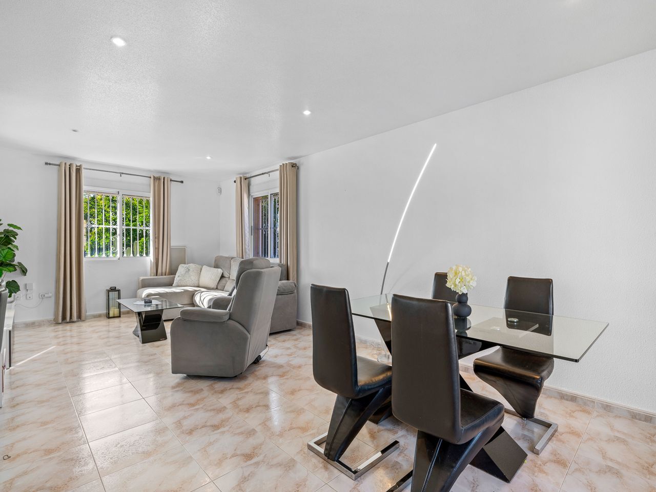 2 Bed, 2 Bath, HouseFor Sale, Benijofar, Alicante