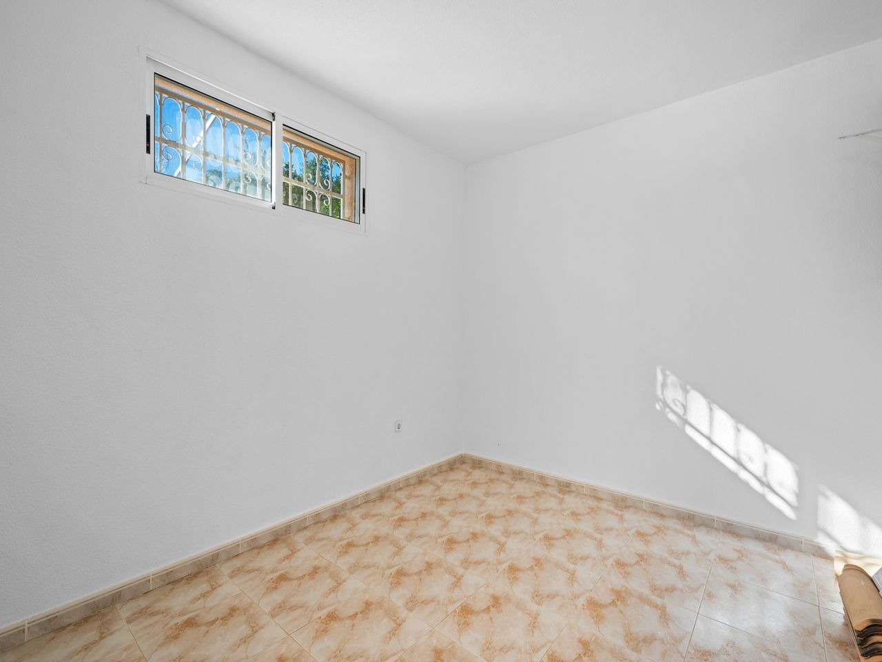 2 Bed, 2 Bath, HouseFor Sale, Benijofar, Alicante