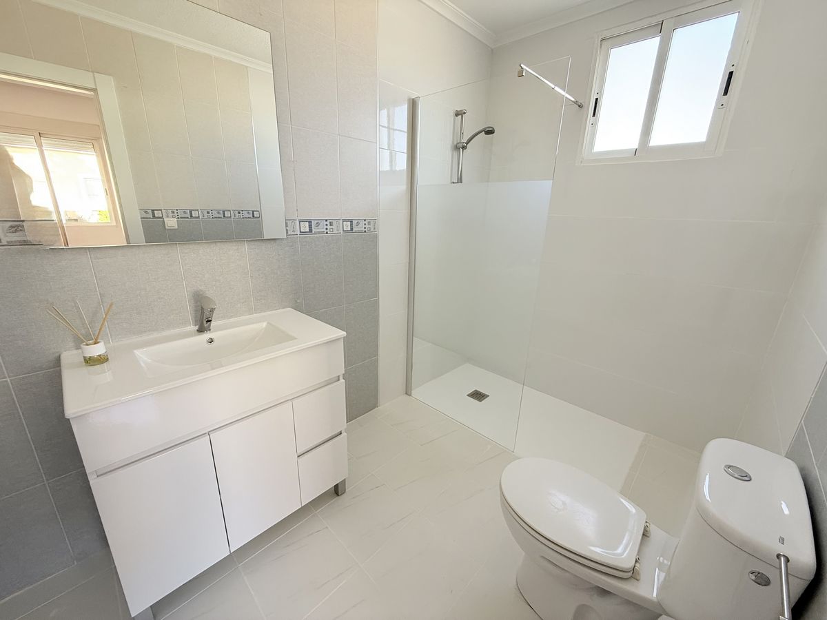 3 Bed, 2 Bath, HouseFor Sale, Dolores, Alicante