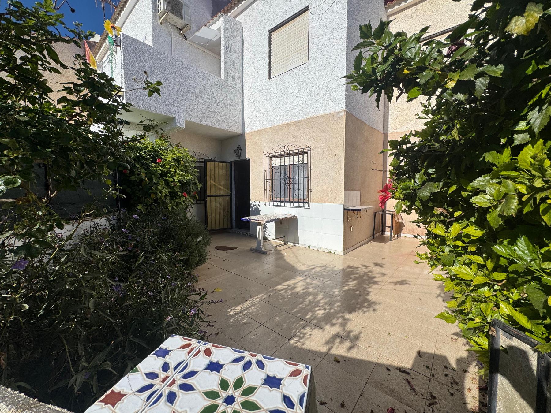 2 Bed, 1 Bath, HouseFor Sale, Torrevieja, Alicante