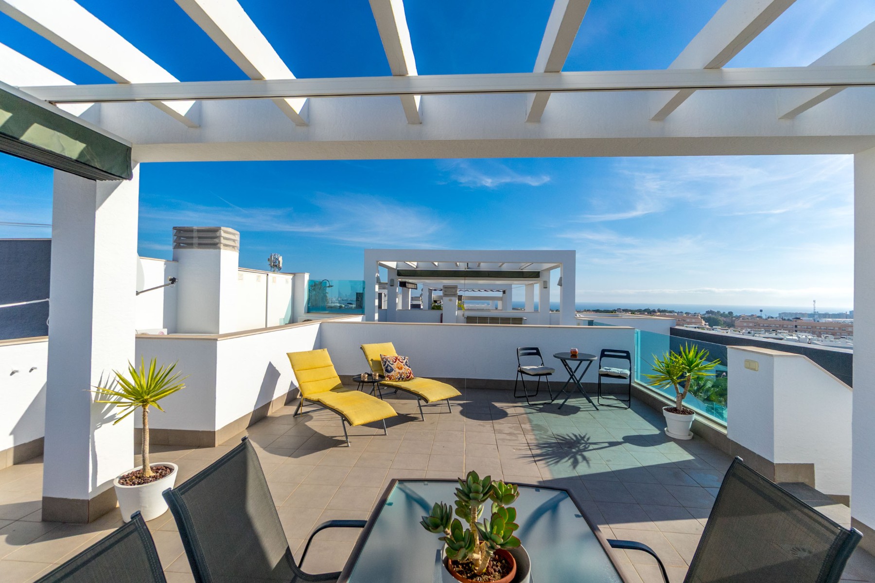 2 Bed, 2 Bath, ApartmentFor Sale, Torrevieja, Alicante