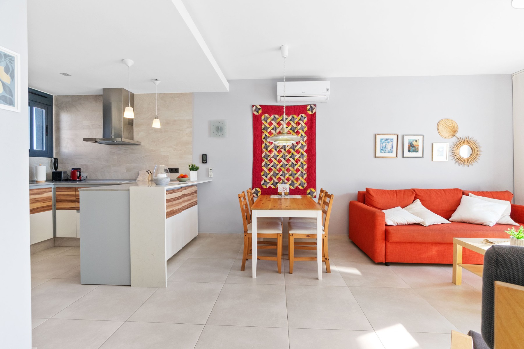 2 Bed, 2 Bath, ApartmentFor Sale, Torrevieja, Alicante