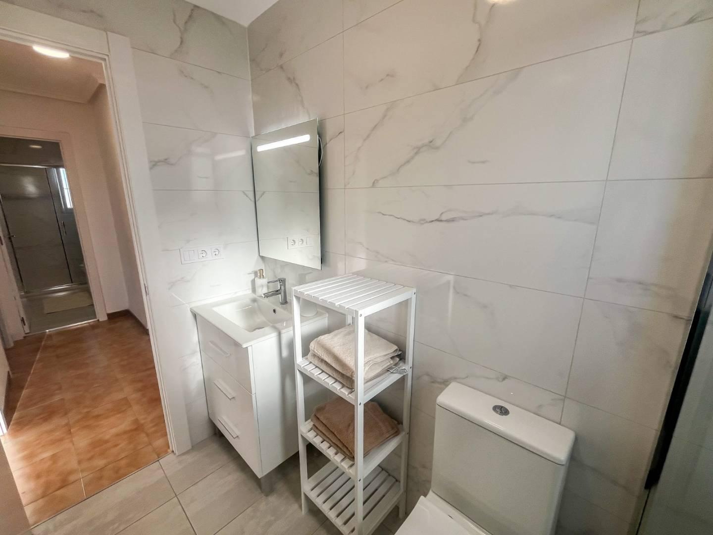 2 Bed, 2 Bath, ApartmentFor Sale, Torrevieja, Alicante