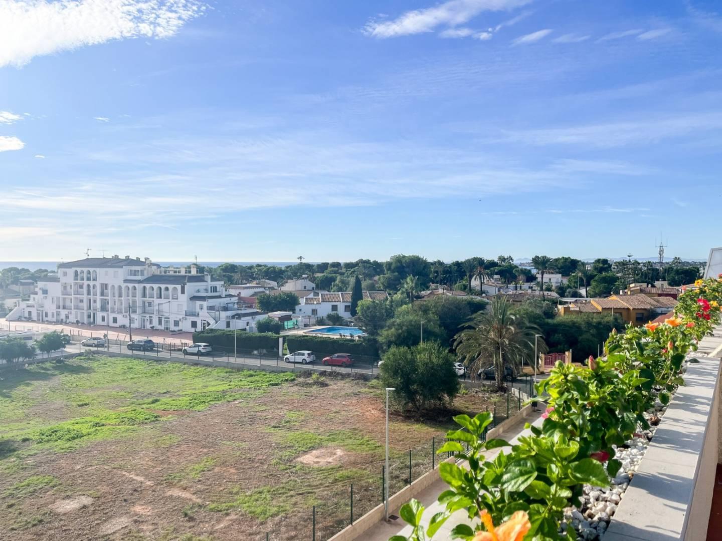 2 Bed, 2 Bath, ApartmentFor Sale, Torrevieja, Alicante