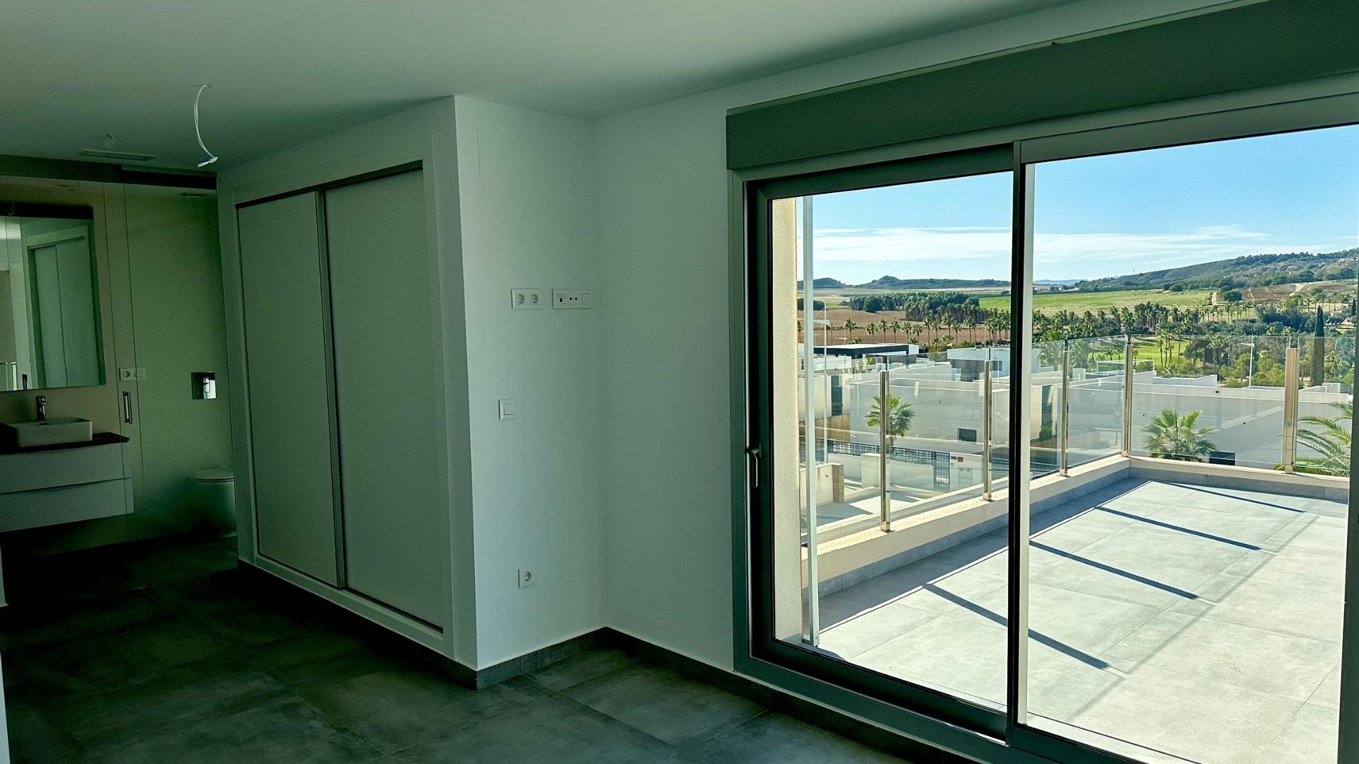 4 Bed, 3 Bath, HouseFor Sale, Algorfa (La Finca Golf), Alicante