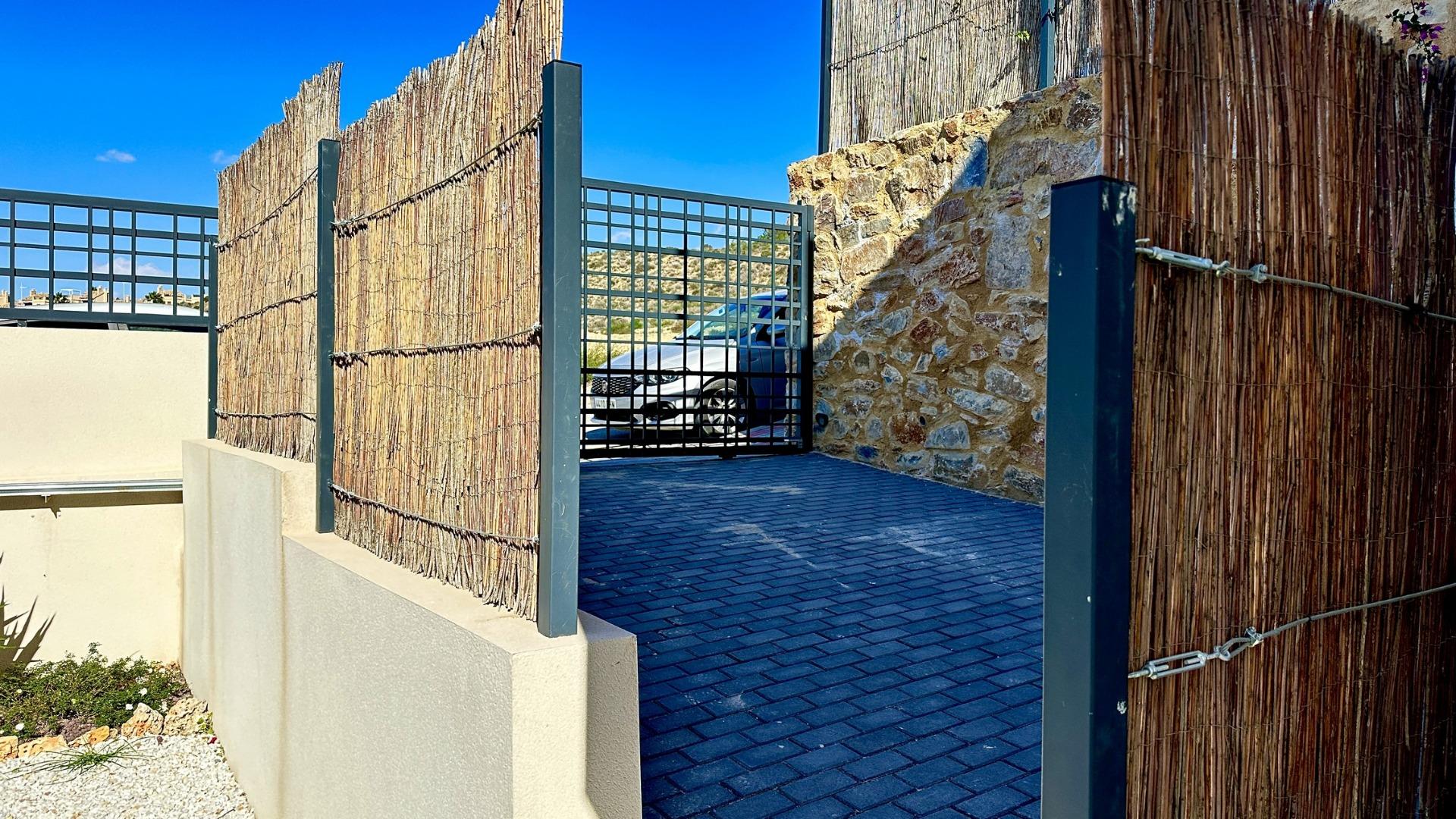 4 Bed, 3 Bath, HouseFor Sale, Algorfa (La Finca Golf), Alicante