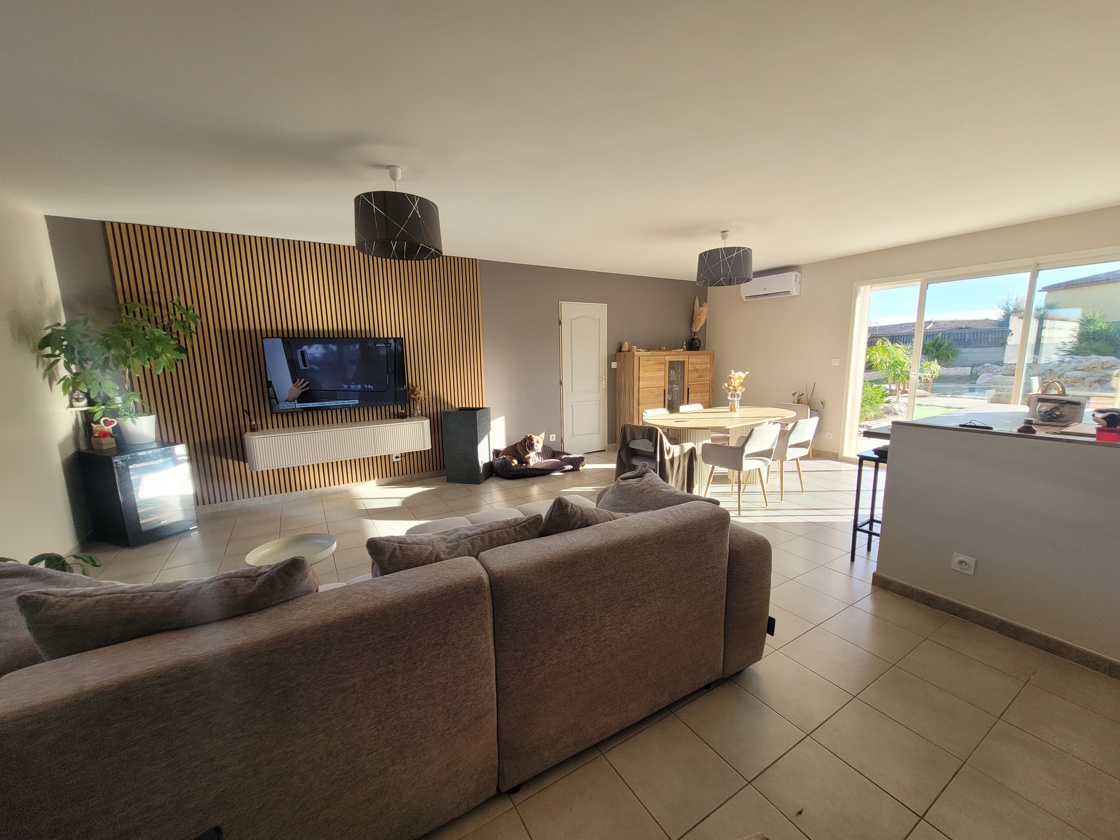 5 Bed, 2 Bath, HouseFor Sale, Alignan Du Vent, Herault, Languedoc-Roussillon, 34290