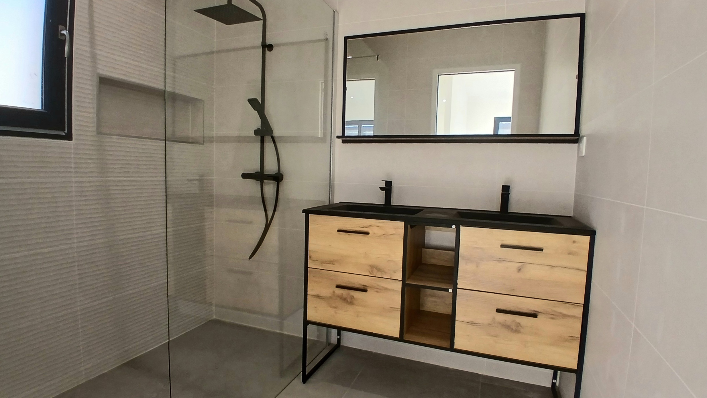 3 Bed, 2 Bath, HouseFor Sale, Cessenon Sur Orb, Herault, Languedoc-Roussillon, 34460