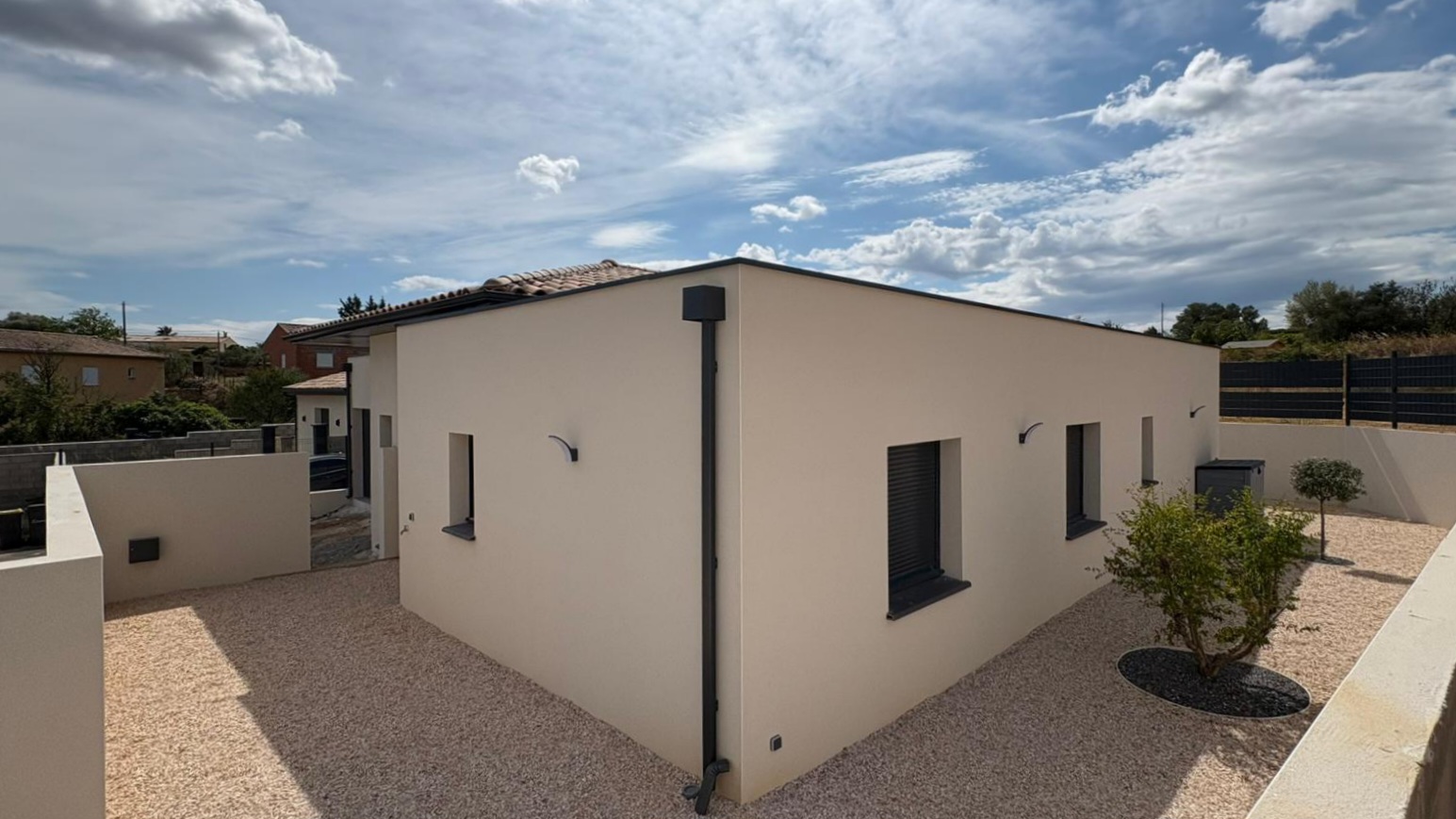 3 Bed, 2 Bath, HouseFor Sale, Cessenon Sur Orb, Herault, Languedoc-Roussillon, 34460