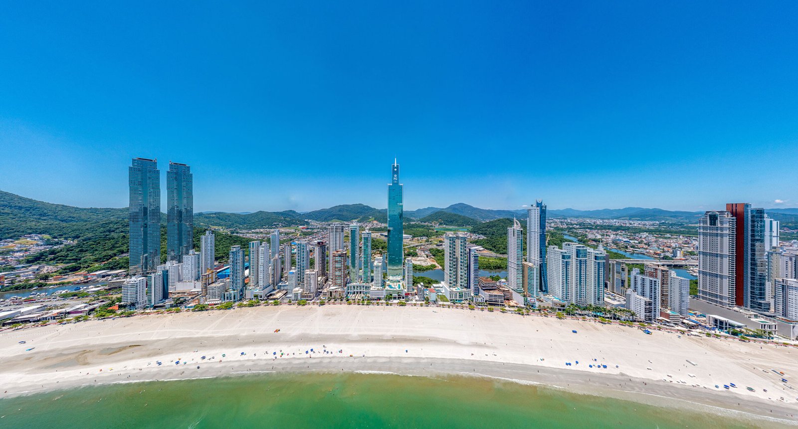 4 Bed, 5 Bath, ApartmentFor Sale, Brazil, Santa Catarina, 88330-030