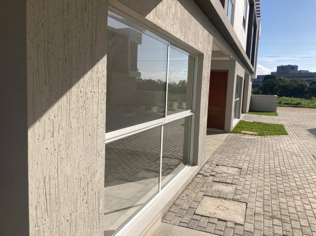 3 Bed, 2 Bath, HouseFor Sale, Morro das Pedras, Santa Catarina, 88066-018