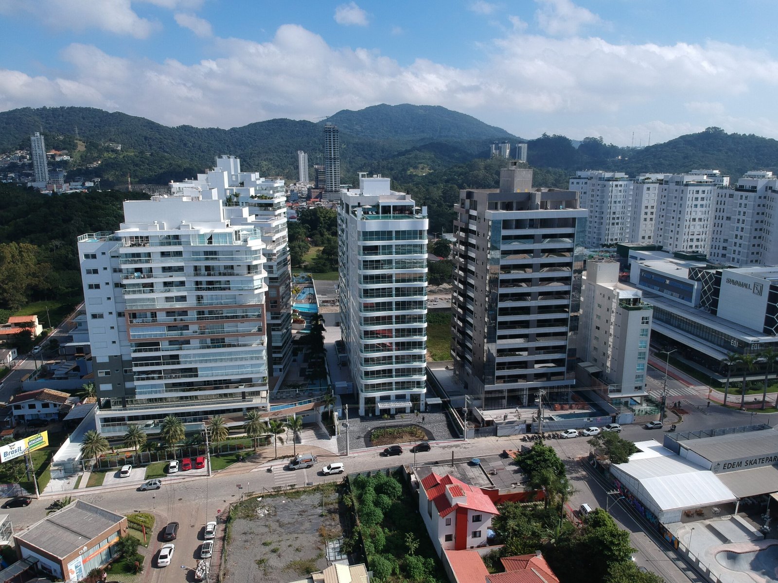 3 Bed, 4 Bath, ApartmentFor Sale, Praia Brava, Santa Catarina, 88306-806