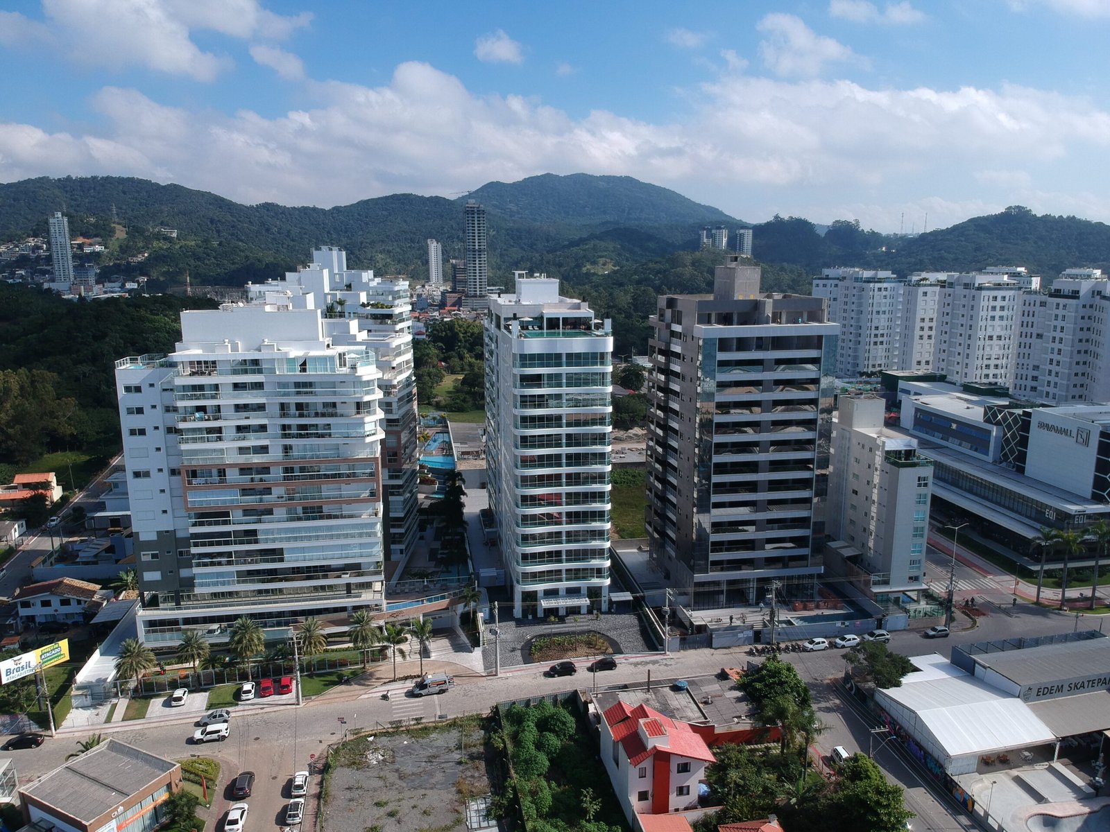 3 Bed, 4 Bath, ApartmentFor Sale, Praia Brava, Santa Catarina, 88306-806