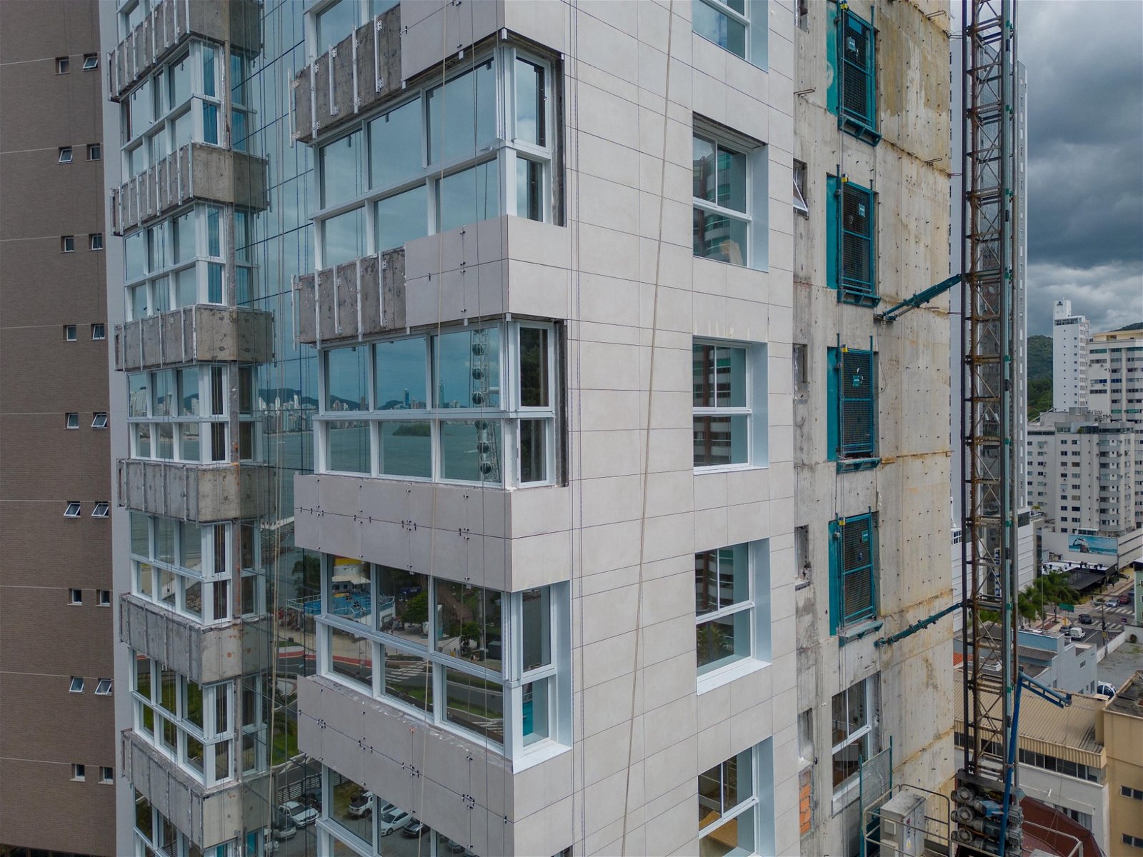 4 Bed, 5 Bath, ApartmentFor Sale, Pioneiros, Santa Catarina, 88331-120