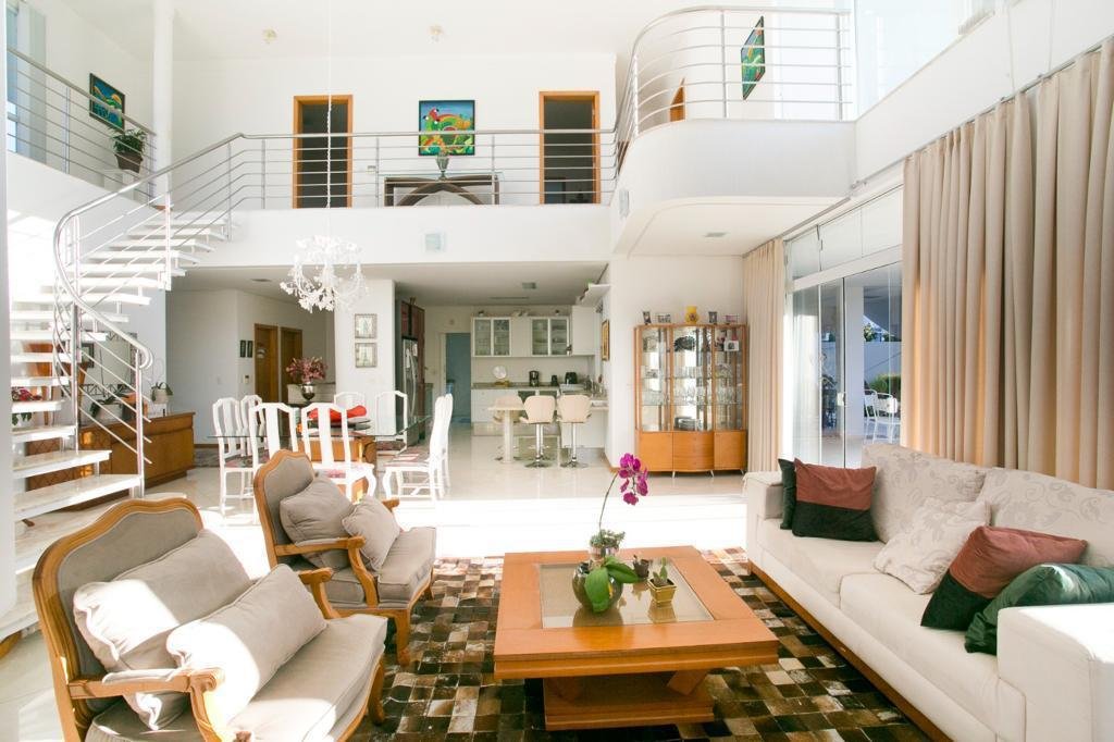 5 Bed, 6 Bath, HouseFor Sale, Jurerê Internacional, Santa Catarina, 88053-408